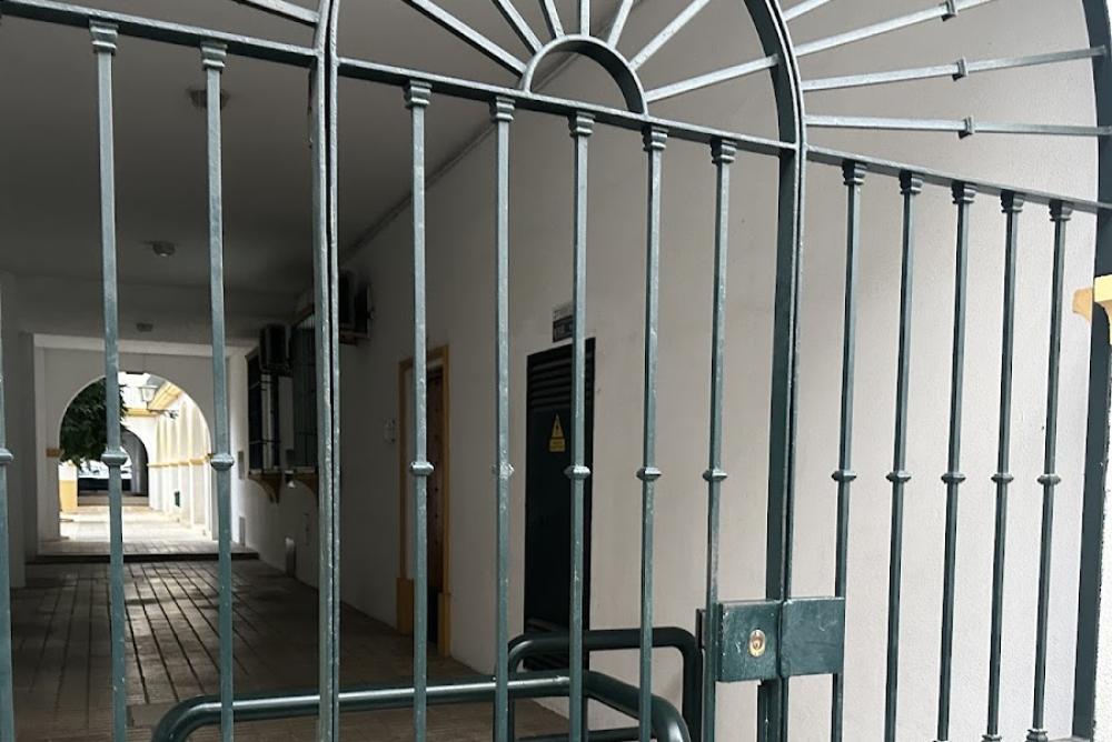 Registro de la Propiedad de El Puerto de Santa María Nº 02