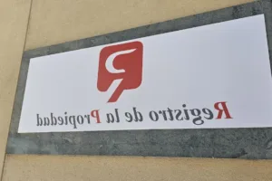 Registro de la Propiedad de Lora del Río